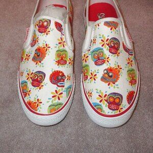 Skechers Cali Sugar Skull Slip On Sneaker Size 7 Rhinestones Y2K Whimsigoth NEW